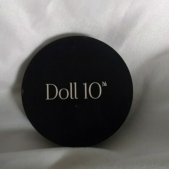 Doll10 cream blush in the in the color pinch me - Picture 1 of 4